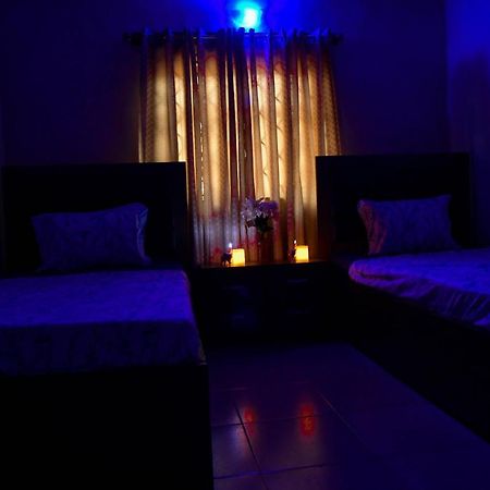 Living Green Apartments Airport Pick Up مدينة بنين المظهر الخارجي الصورة