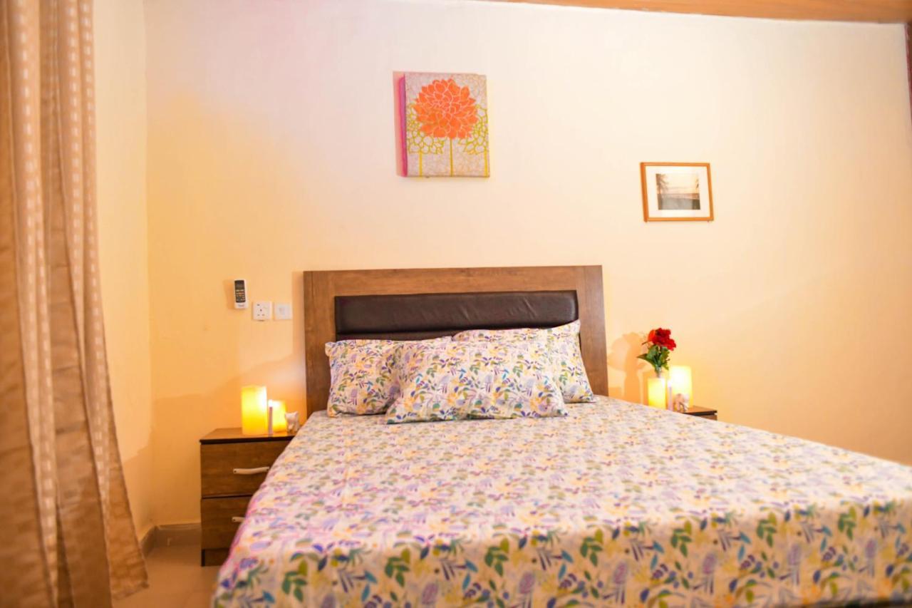 Living Green Apartments Airport Pick Up مدينة بنين المظهر الخارجي الصورة