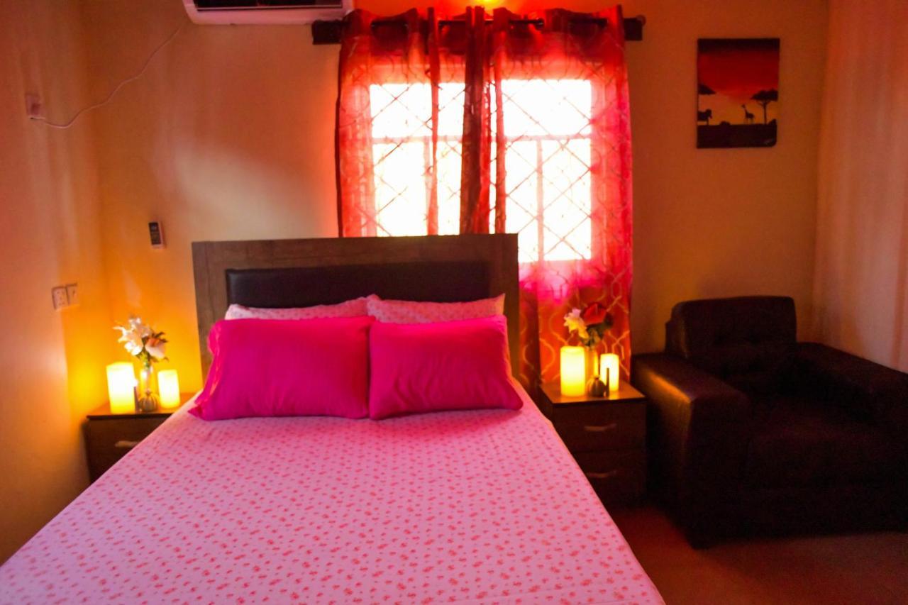 Living Green Apartments Airport Pick Up مدينة بنين المظهر الخارجي الصورة