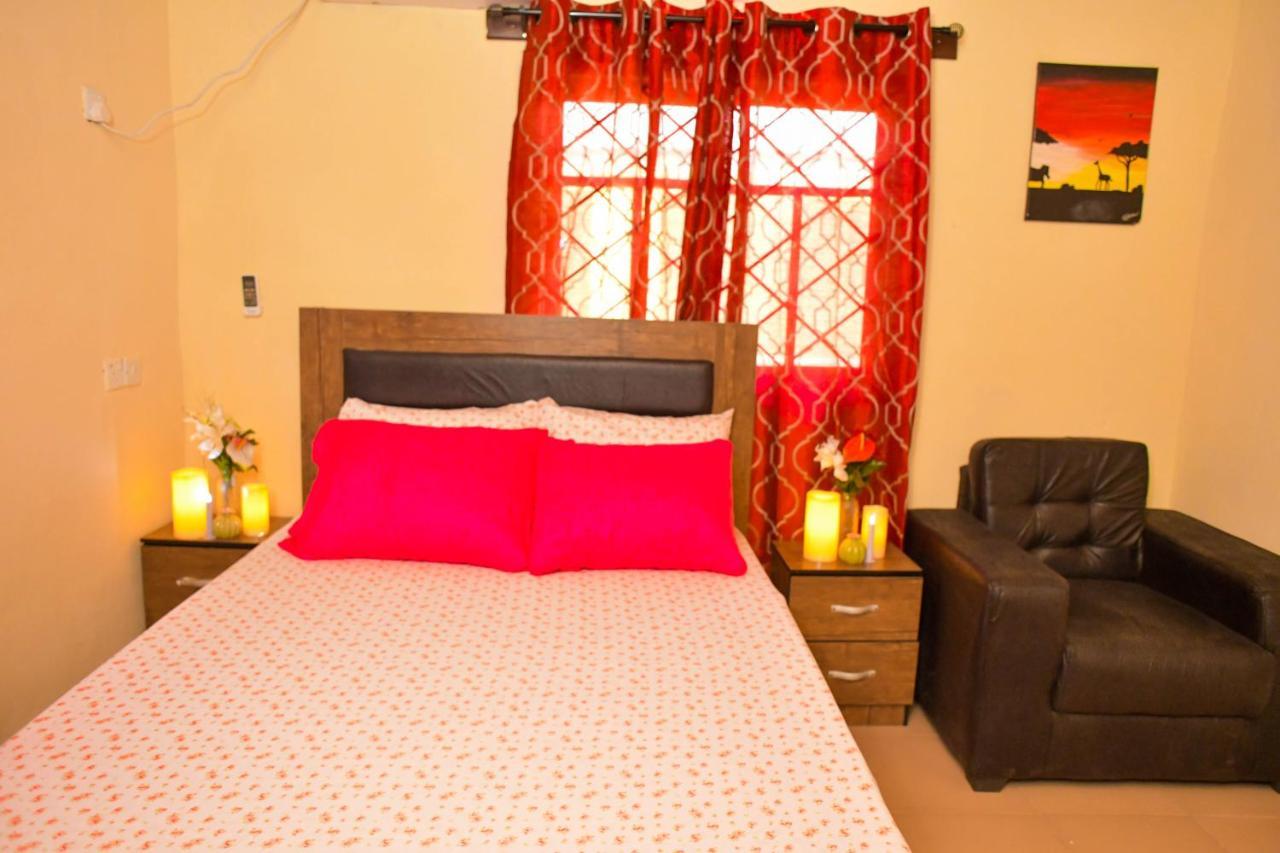 Living Green Apartments Airport Pick Up مدينة بنين المظهر الخارجي الصورة