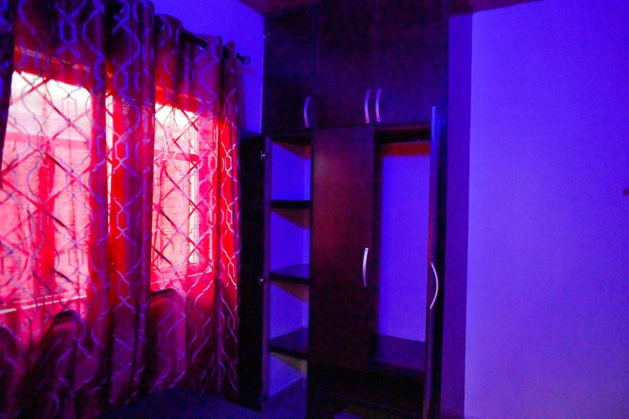 Living Green Apartments Airport Pick Up مدينة بنين المظهر الخارجي الصورة